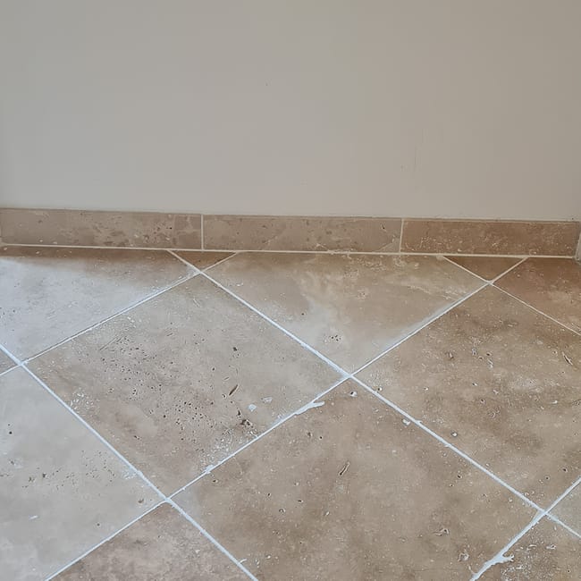 Plinthes Classic Mix Vieilli 1er choix - 8 x 40.6 x 1.2 cm