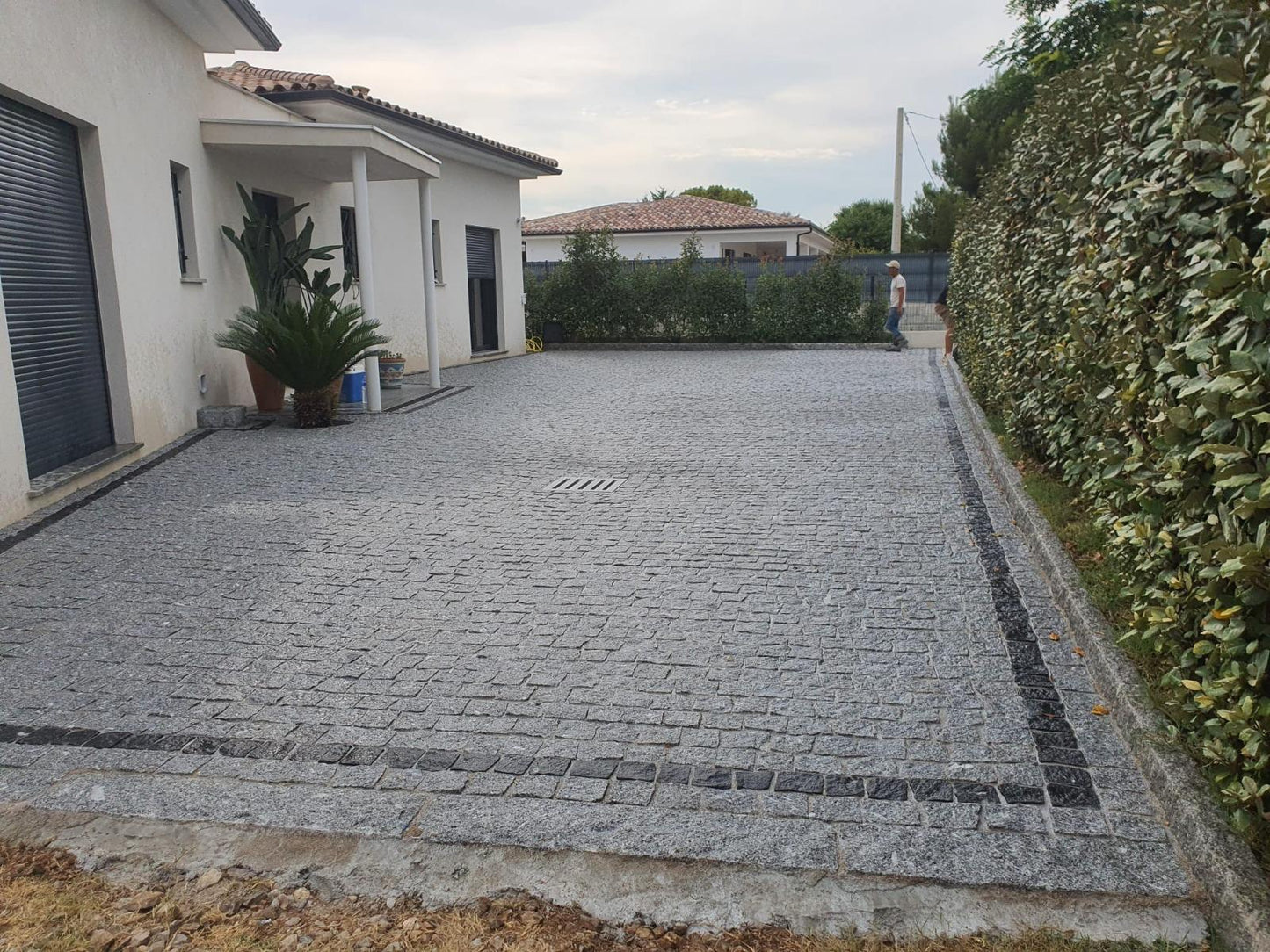 Pavé Granit Rustique 10×10×5cm