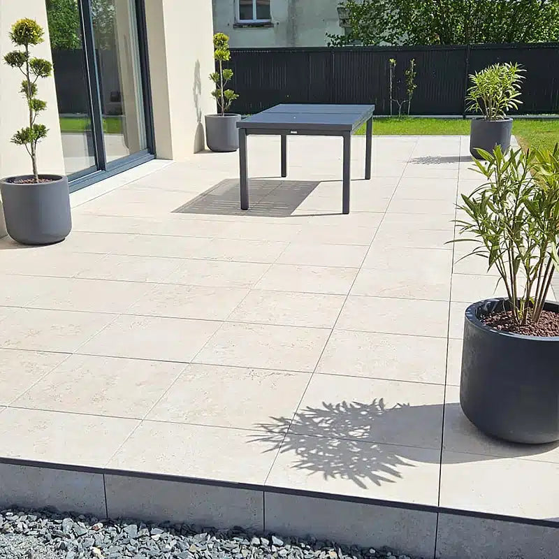 Light Mix  - 61 x 91.4 x 3cm